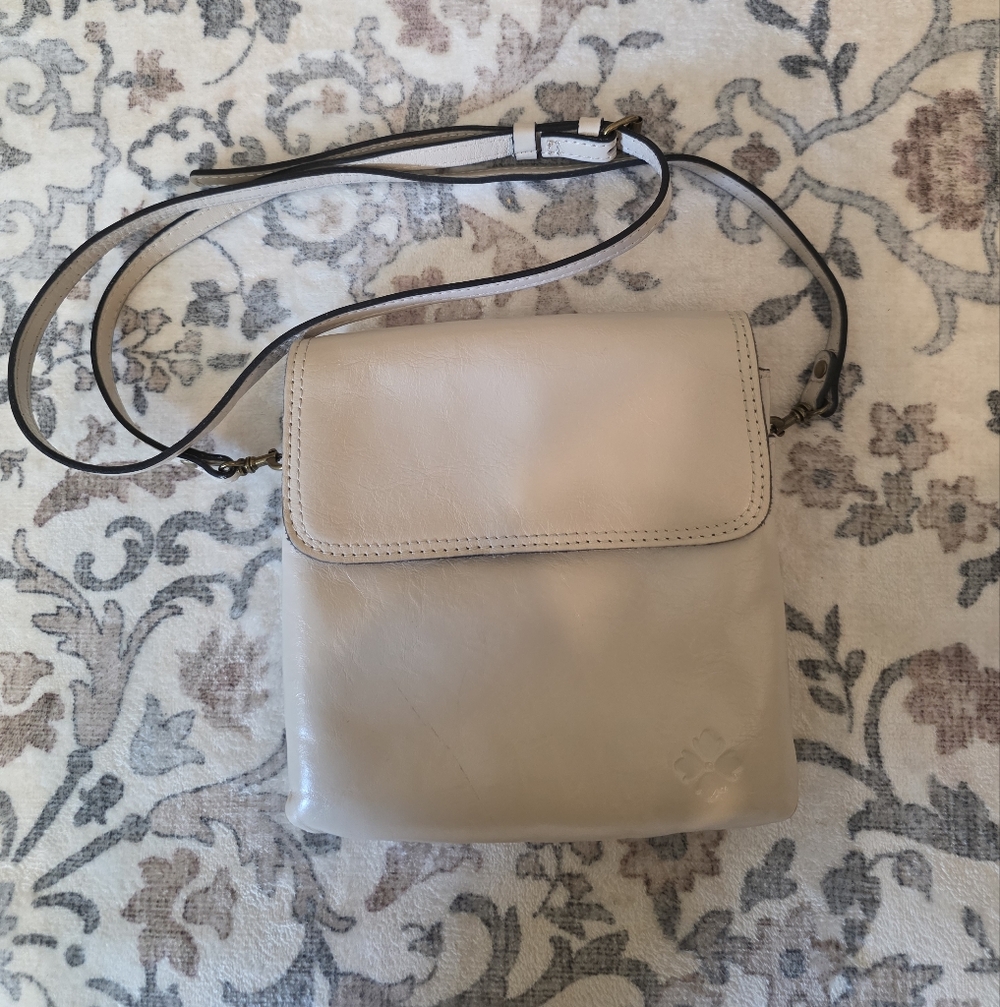 Patricia Nash Cream Leather Crossbody Bag